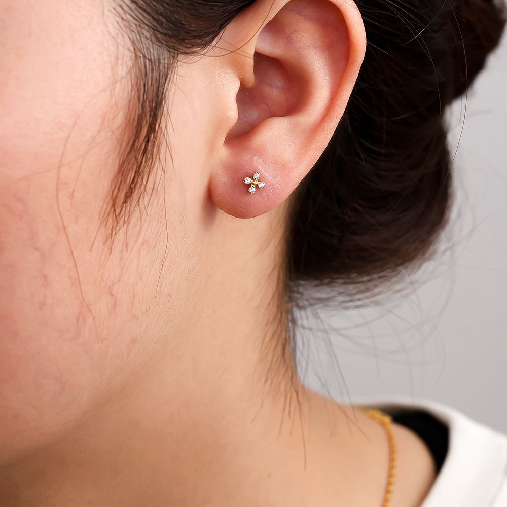 Mini Cross Diamond Piercing