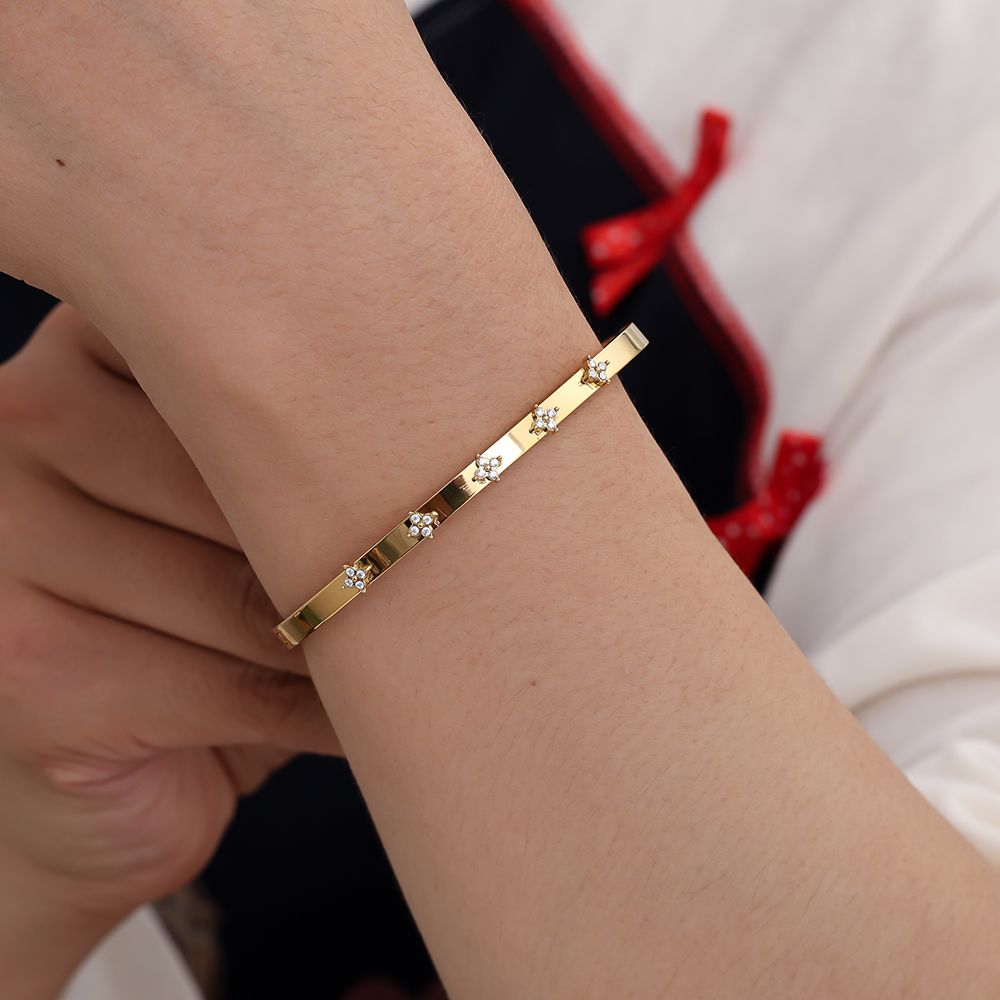 Nice Flower Diamond Armreif