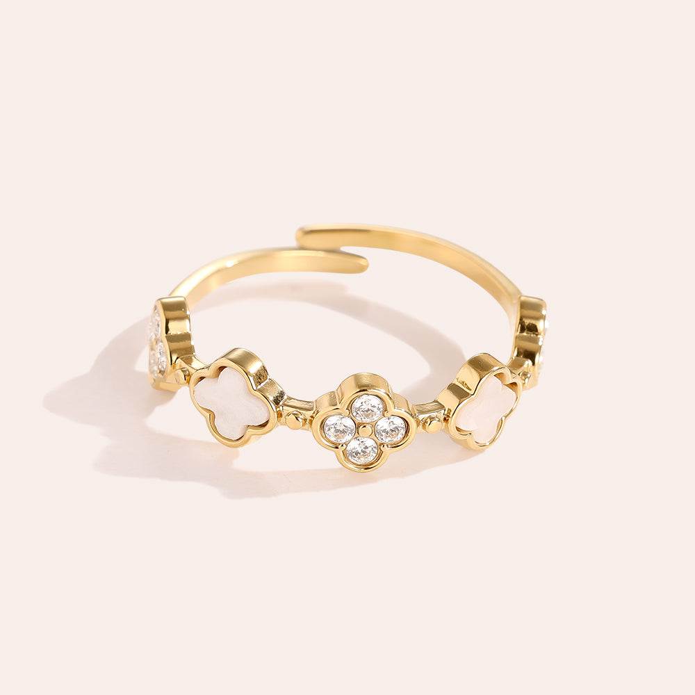 Lucky Flower Ring