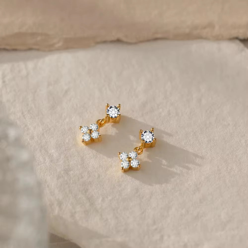 Flower Shaped Drop Ohrring