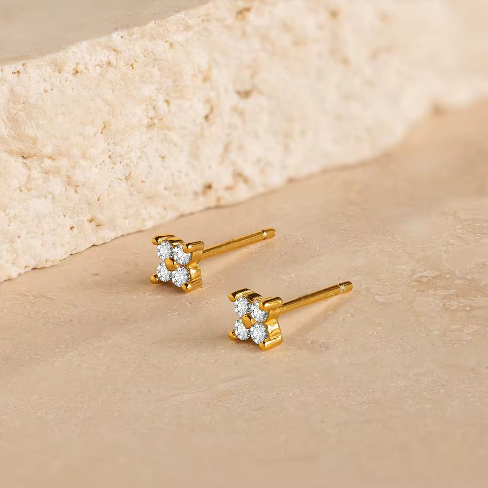 Flower Shaped Ohrstecker