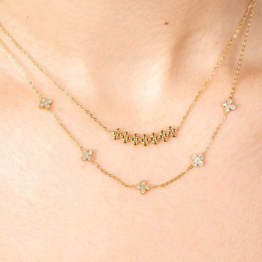 Tiny Lucky Flower Kette